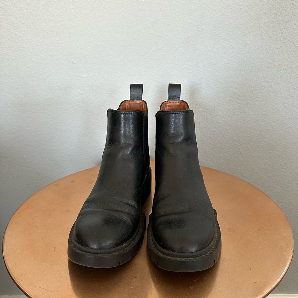 Coach Linden Leather Chelsea Boots - Picture 5 of 8